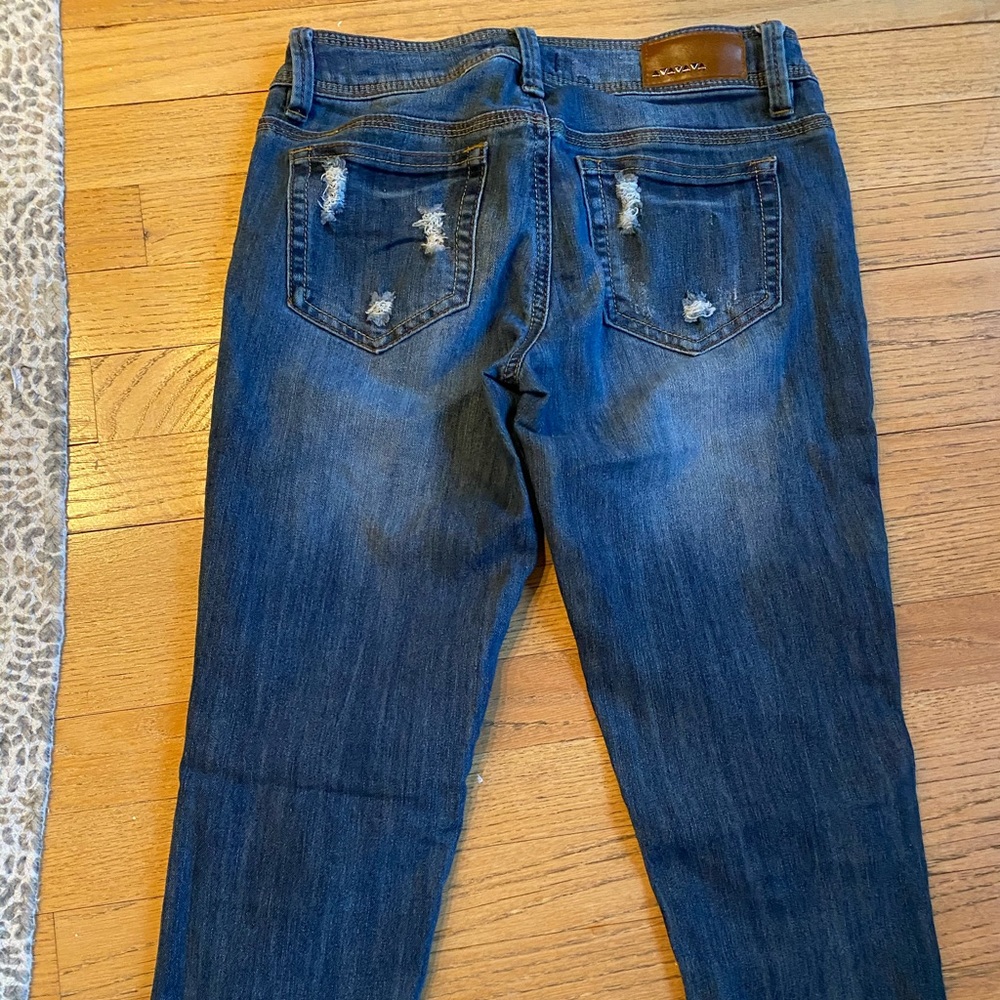 Distressed jeans - Picture 4 of 5